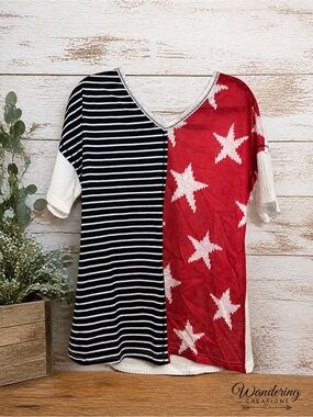 Red & Navy Star-Stripe V-Neck Women’s Top